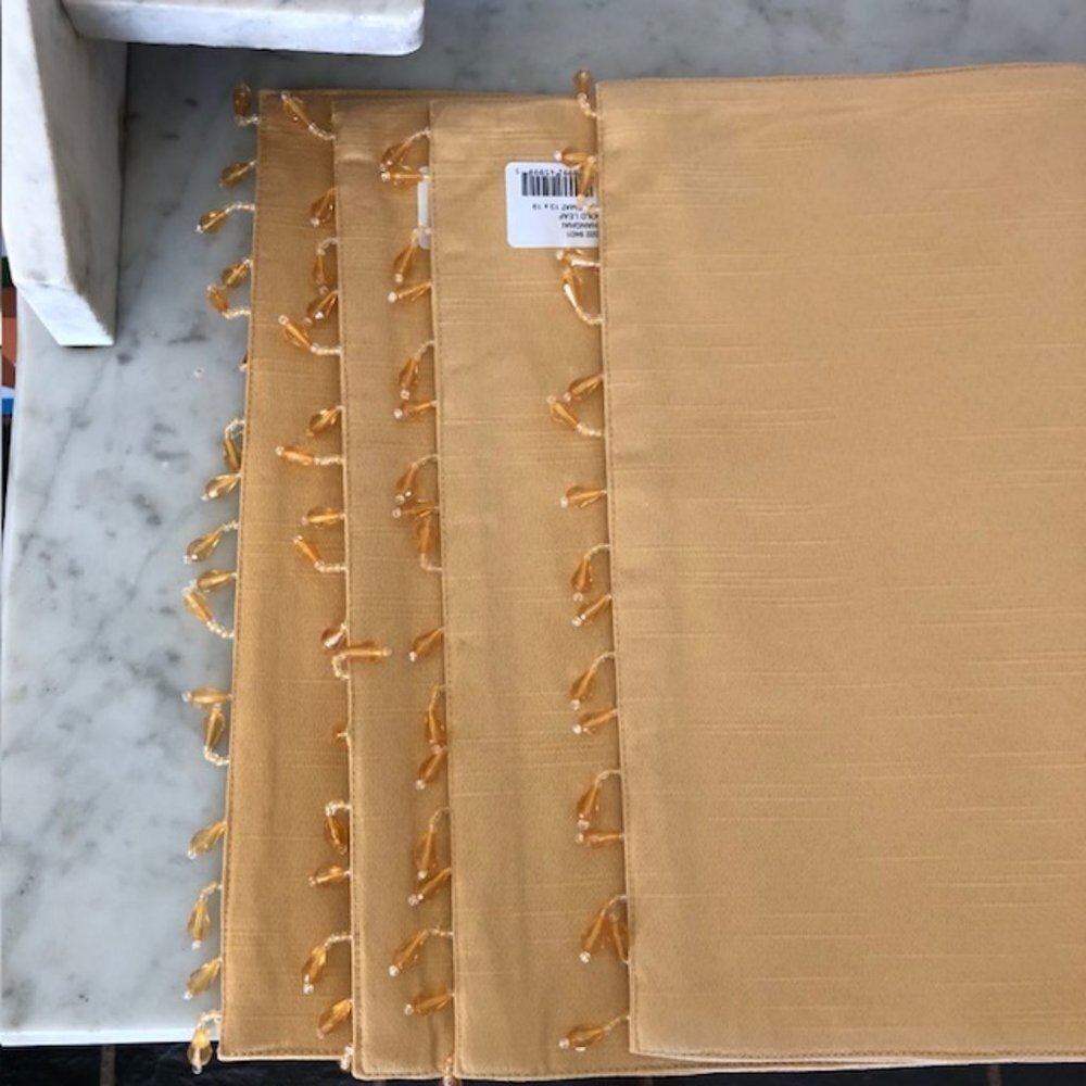 WATERFORD Shanghai Gold Leaf Beaded Place Mats 4
